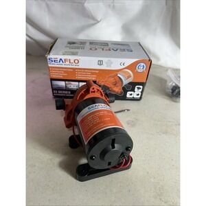 33 Series RV Water Pump - 12V, 3.0 GPM 45 PSI Diaphragm Pump, Self Priming on De